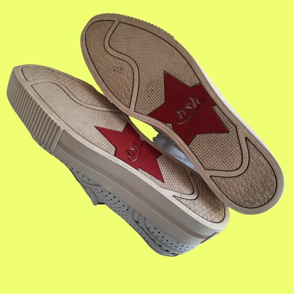 Ash Kingston White Leather Perforated Slip On Sneakers Womens Size 40 US 9.5 - Picture 7 of 7